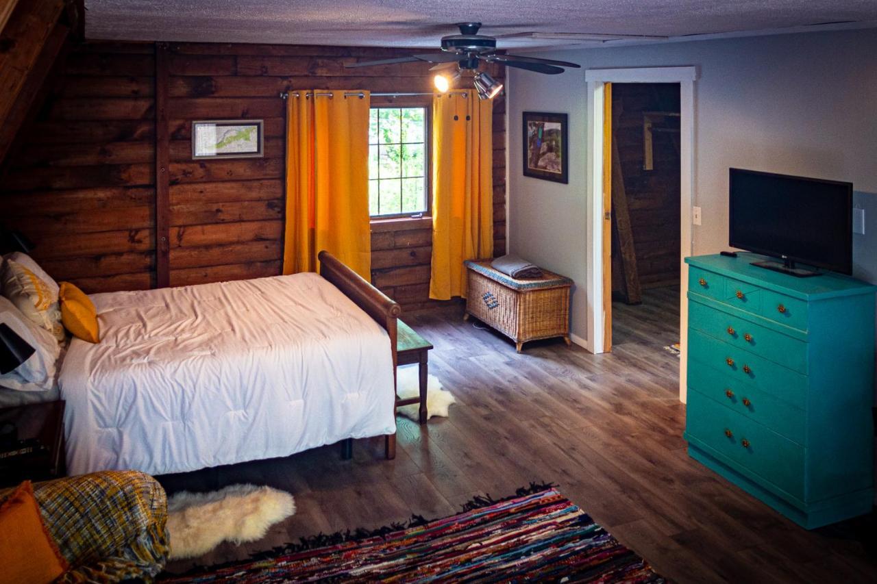 Hikers Haven, A Cozy Cabin Loft Above Bashakill Wildlife Refuge Villa Wurtsboro Eksteriør bilde