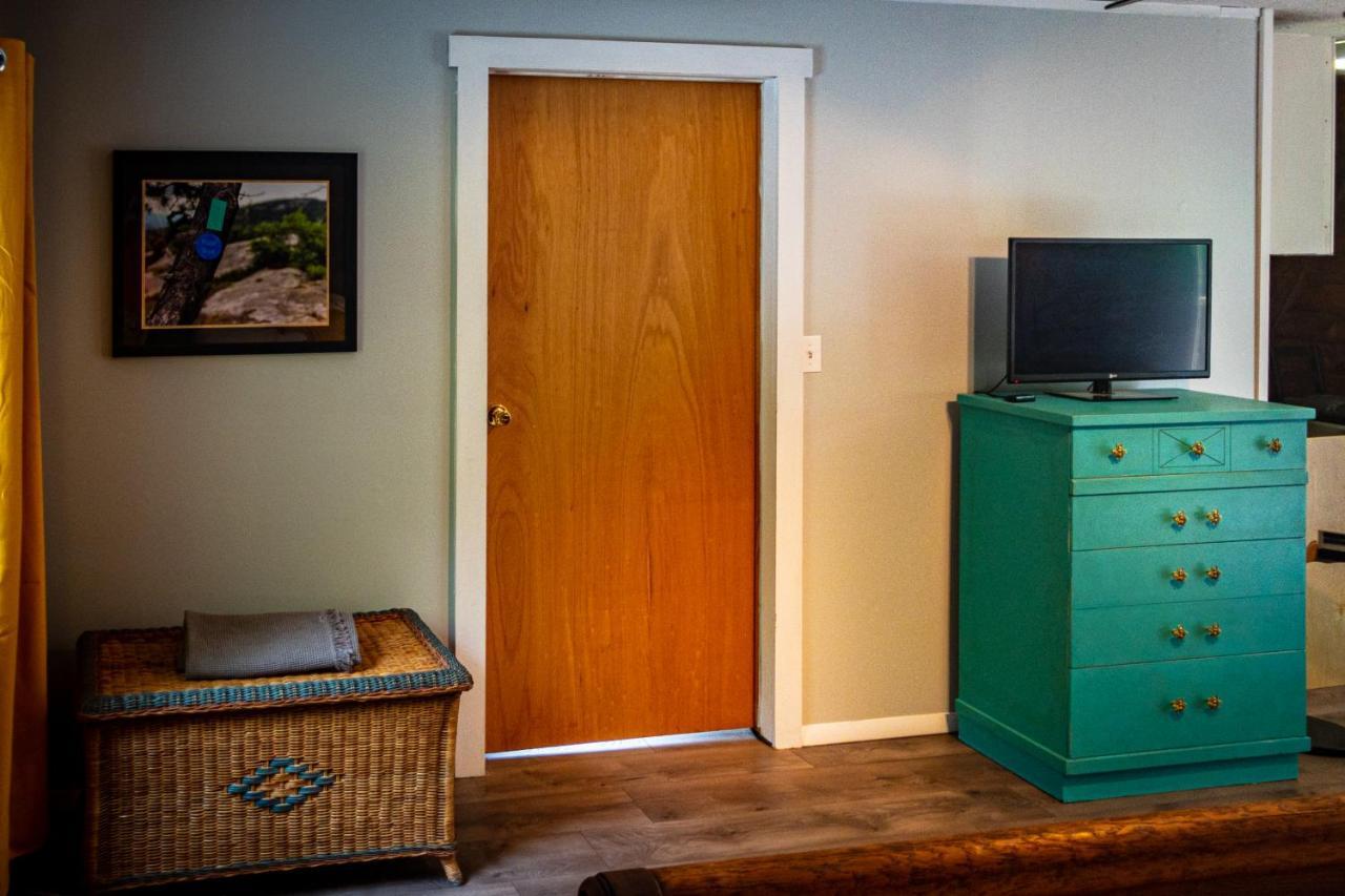 Hikers Haven, A Cozy Cabin Loft Above Bashakill Wildlife Refuge Villa Wurtsboro Eksteriør bilde